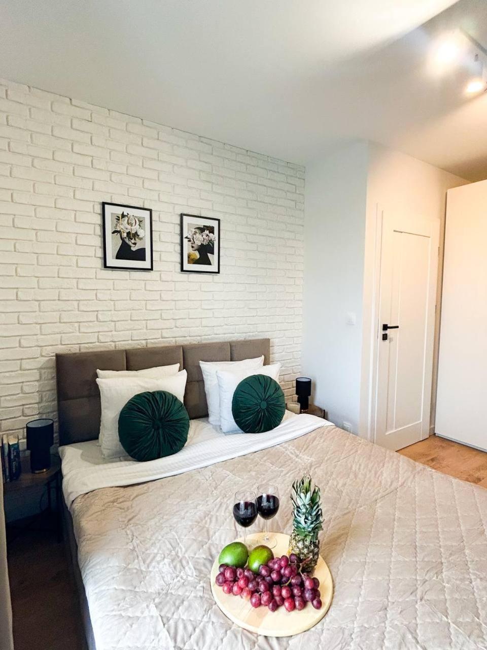 Lumina Luxury 3-Rooms Apartments With Parking Łódź Eksteriør billede