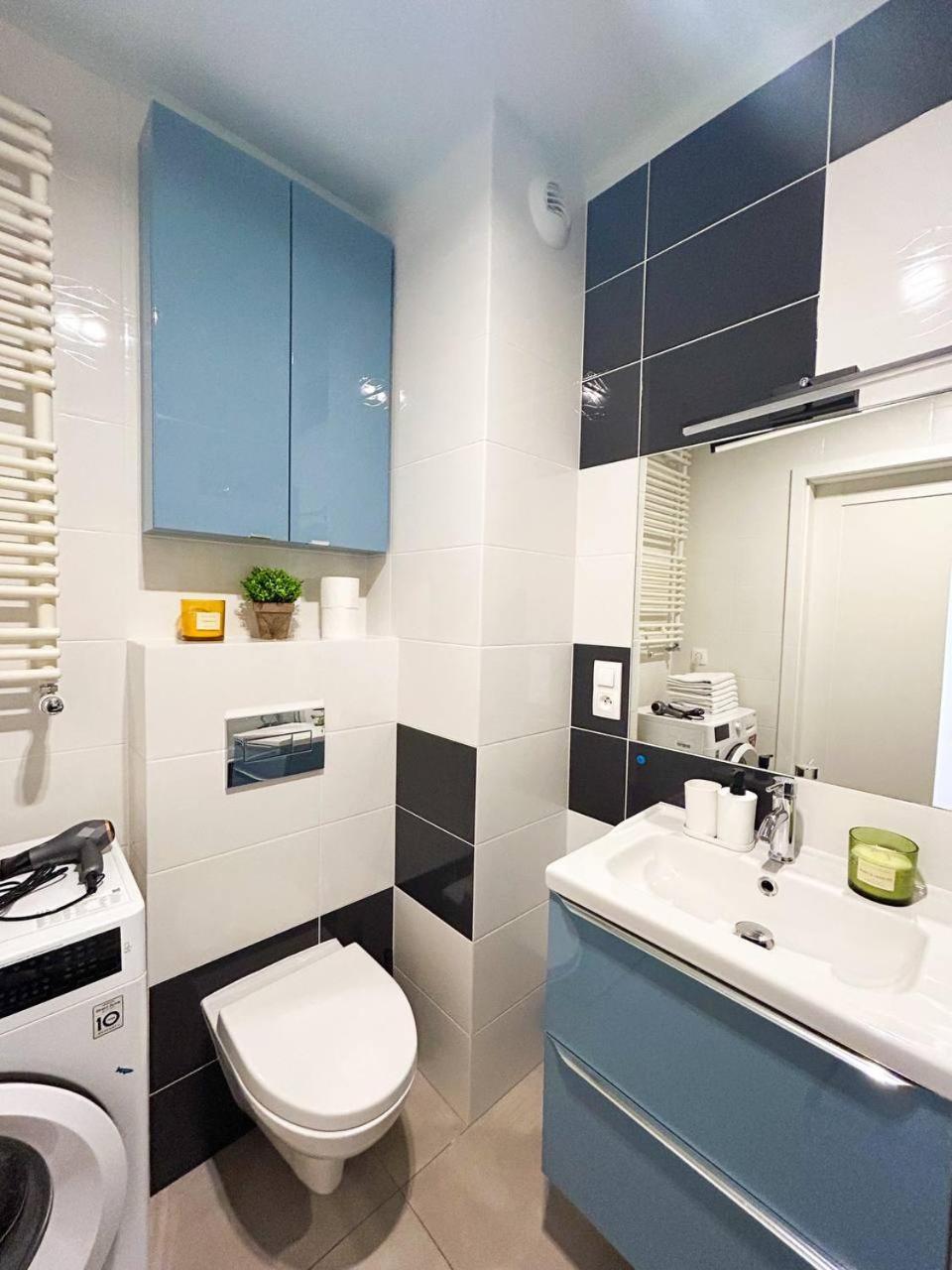 Lumina Luxury 3-Rooms Apartments With Parking Łódź Eksteriør billede